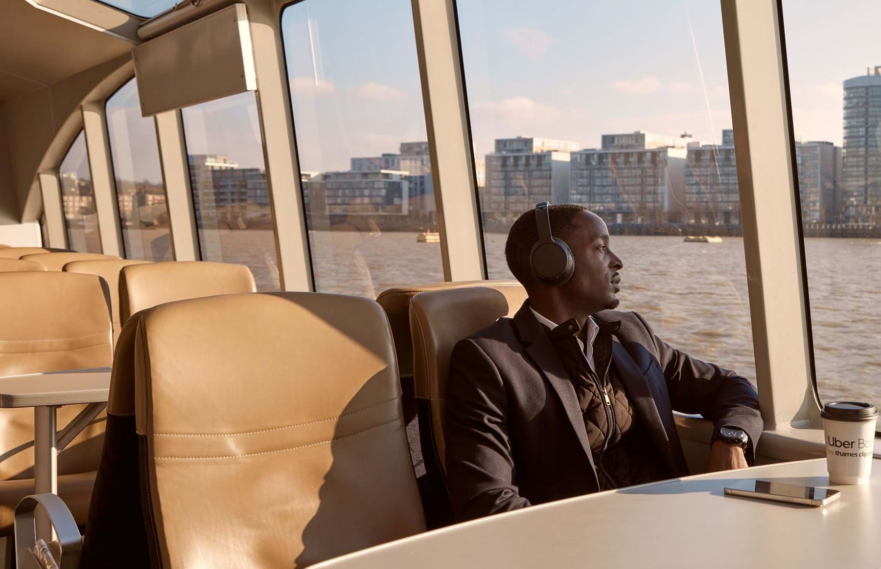 TM Uberboat 20220 2 Crop