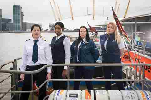 First all-female crew
