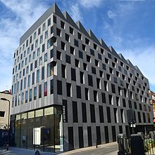 Institute Of International Visual Arts